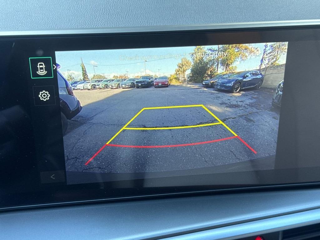 new 2026 Kia Sorento Plug-In Hybrid car, priced at $50,475