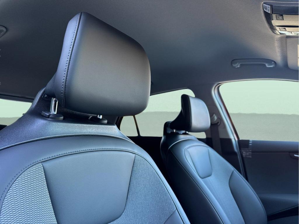 new 2025 Kia Niro EV car, priced at $43,100