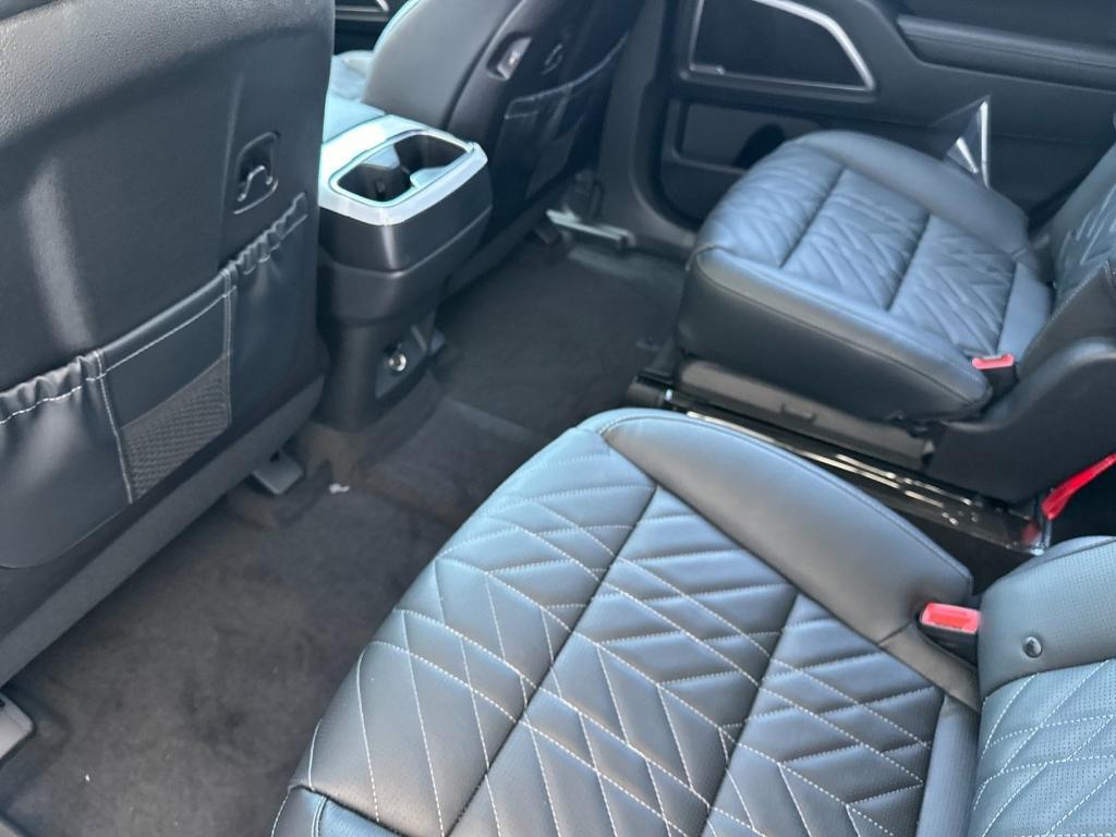 new 2025 Kia Telluride car, priced at $49,595