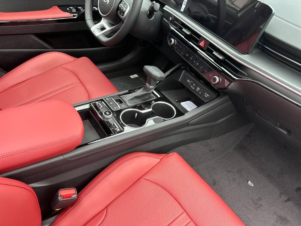 new 2026 Kia K5 car, priced at $33,160