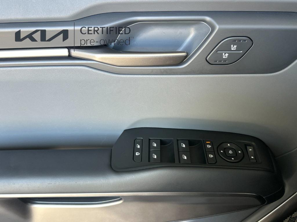 used 2024 Kia EV9 car, priced at $37,995