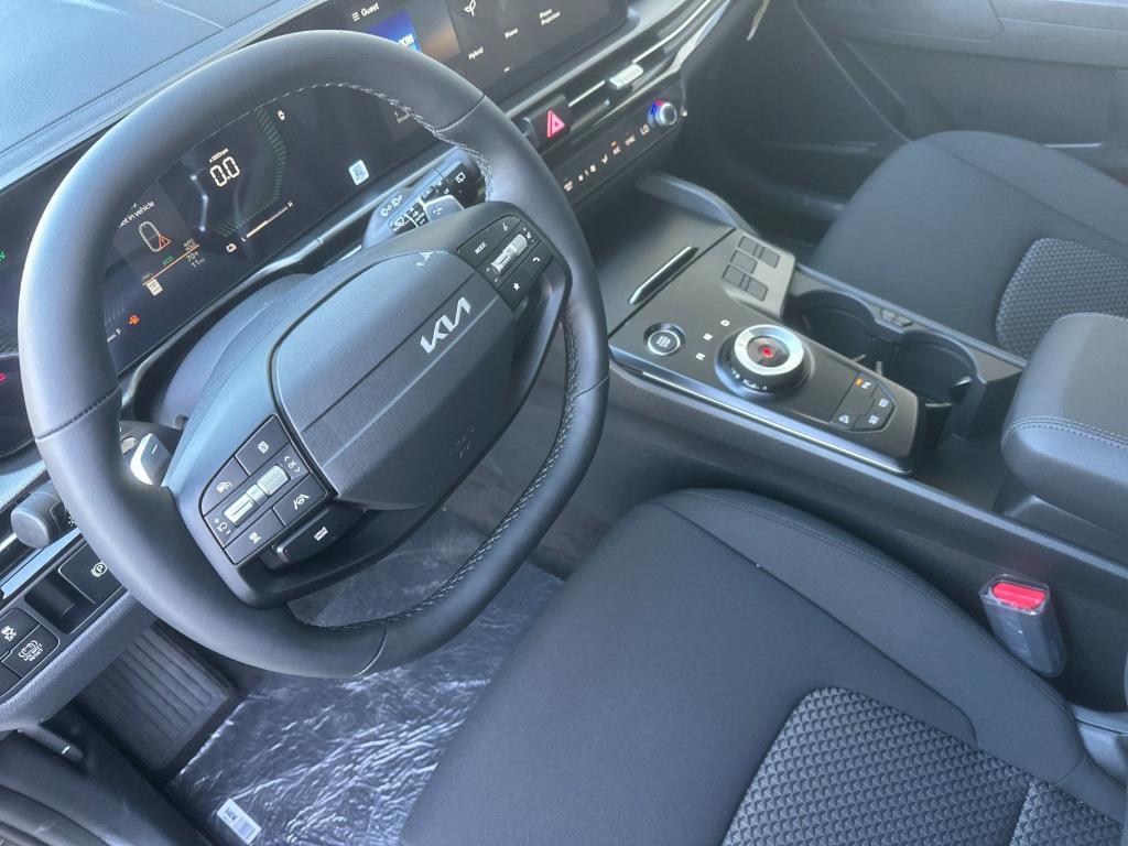 new 2026 Kia Sportage Hybrid car, priced at $32,375