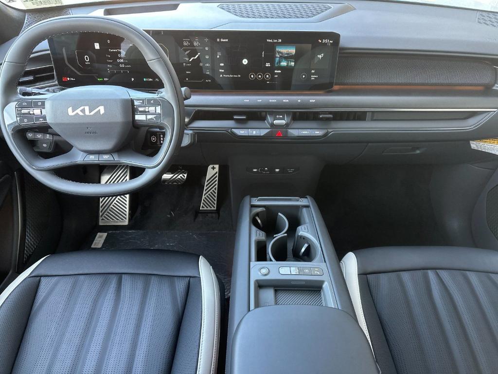 new 2026 Kia EV9 car, priced at $76,640
