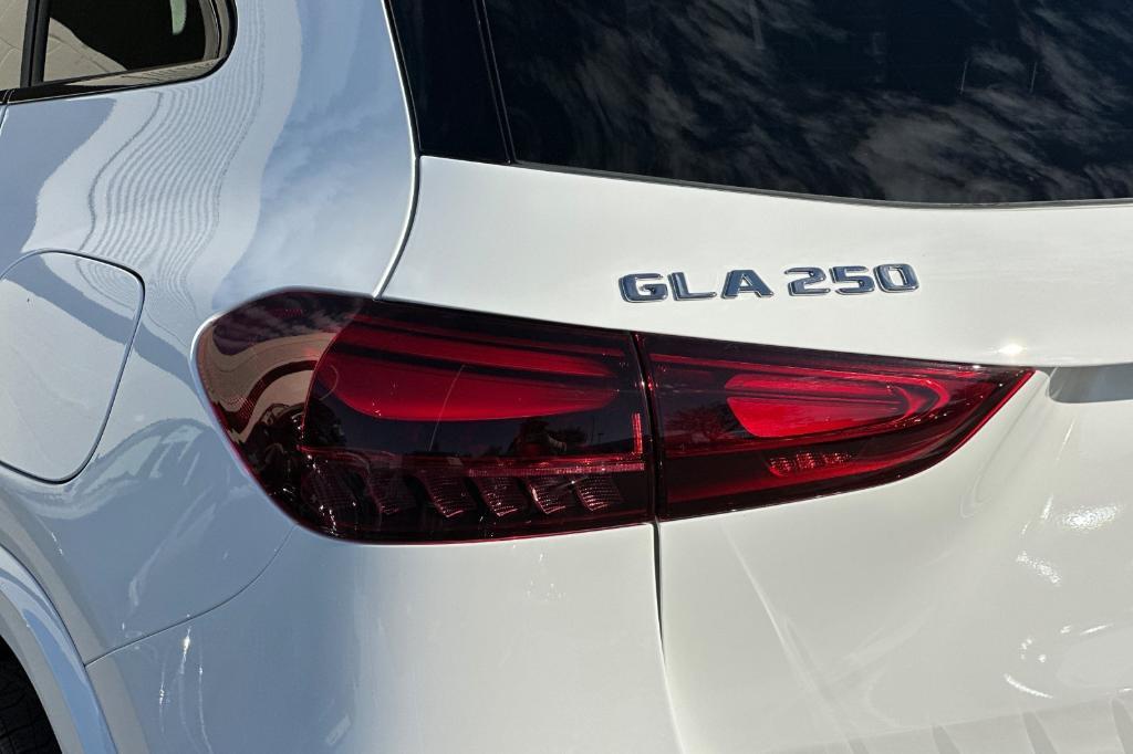 new 2026 Mercedes-Benz GLA 250 car, priced at $50,595