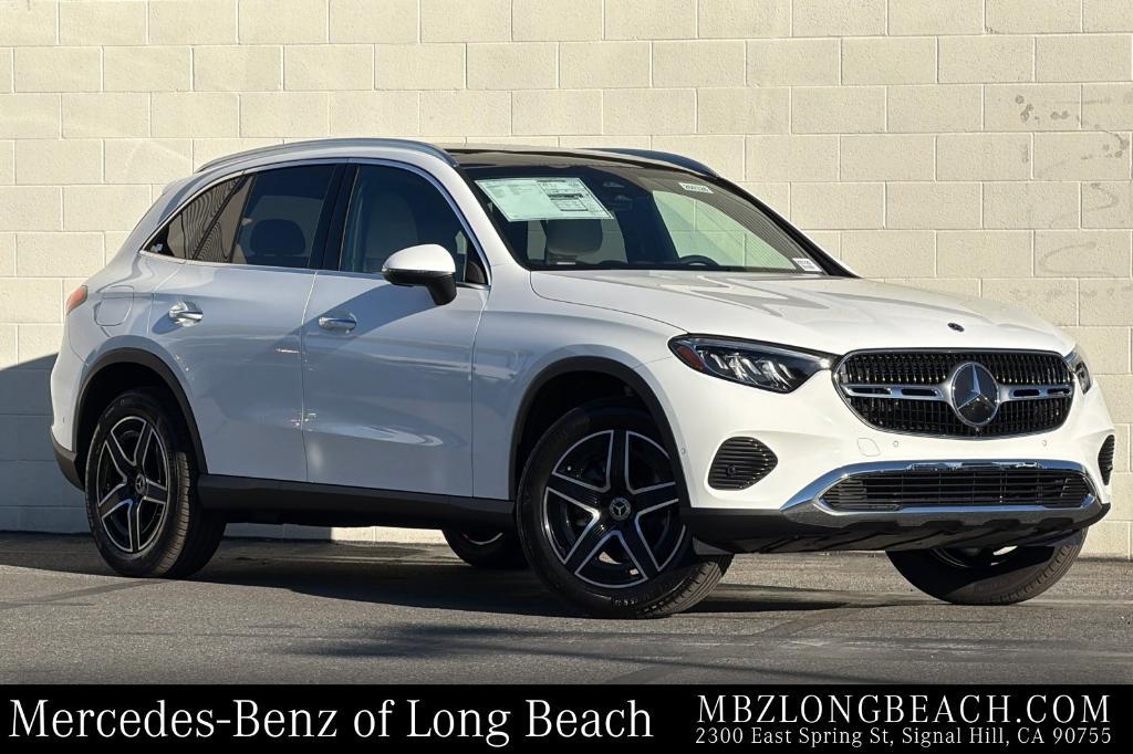 new 2026 Mercedes-Benz GLC 300 car, priced at $53,185