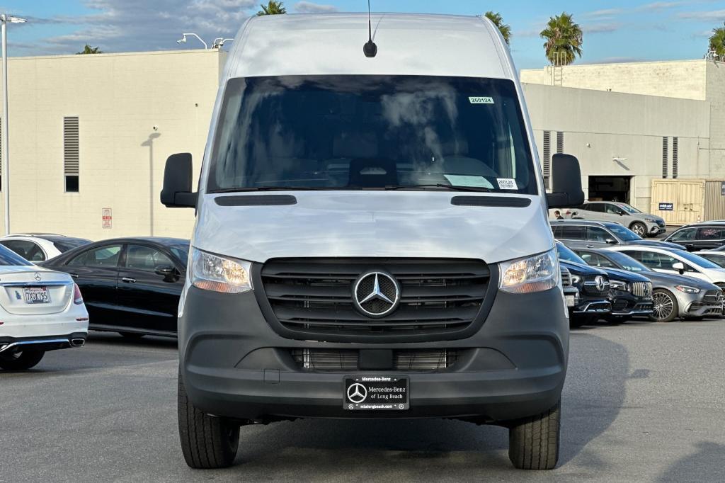 new 2026 Mercedes-Benz Sprinter 2500 car, priced at $64,961
