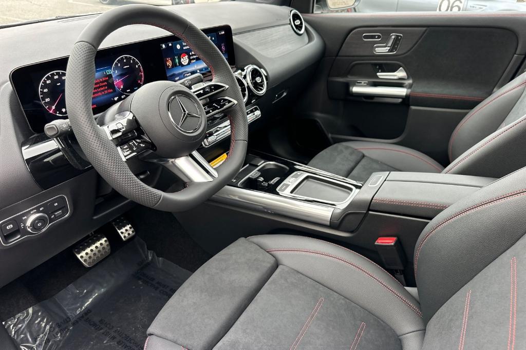 new 2026 Mercedes-Benz GLA 250 car, priced at $48,545