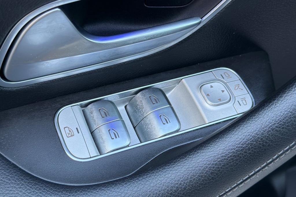 used 2024 Mercedes-Benz GLE 350 car, priced at $44,500