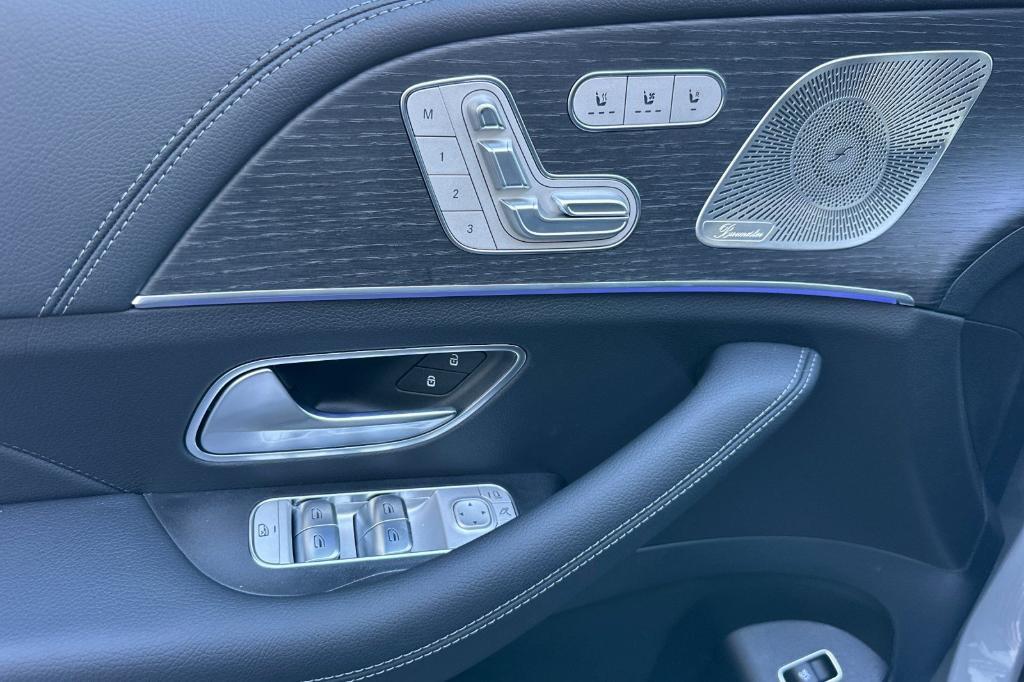 new 2026 Mercedes-Benz GLE 450 car, priced at $92,180