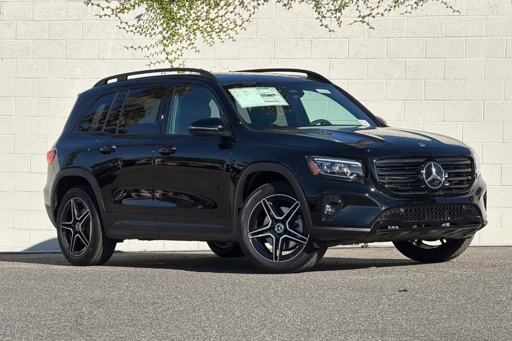 new 2026 Mercedes-Benz GLB 250 car, priced at $47,140