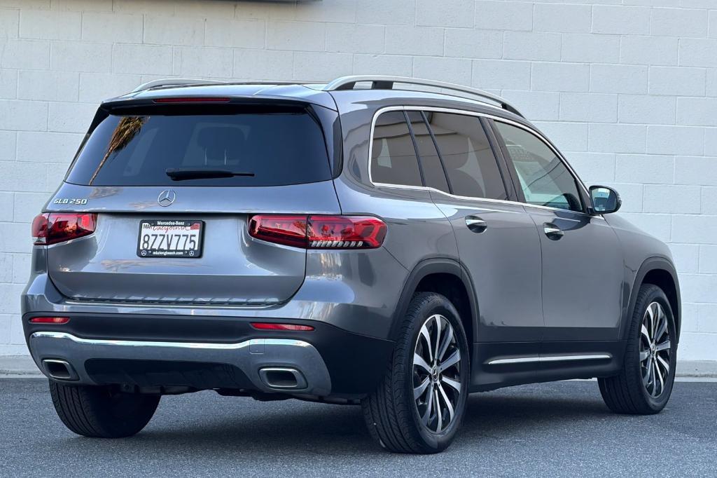 used 2021 Mercedes-Benz GLB 250 car, priced at $23,200