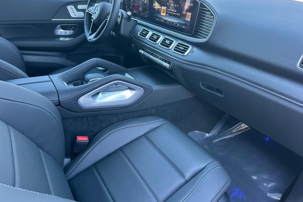 new 2026 Mercedes-Benz GLE 350 car, priced at $73,100