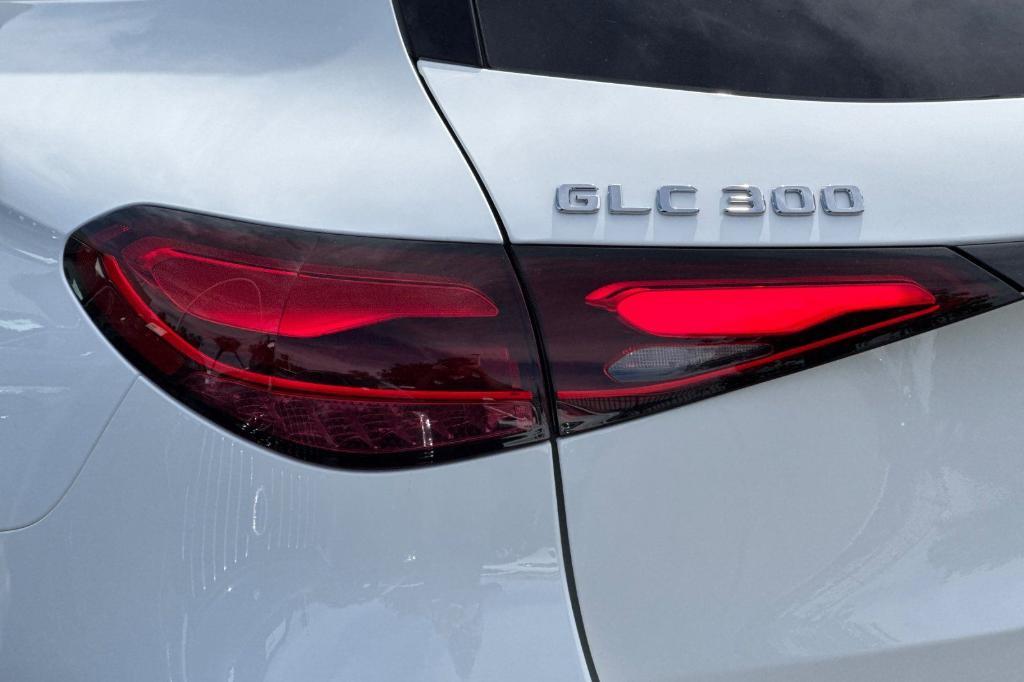 new 2026 Mercedes-Benz GLC 300 car, priced at $53,185