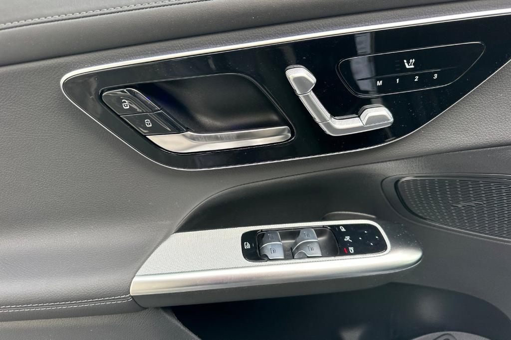 new 2026 Mercedes-Benz GLC 300 car, priced at $57,620