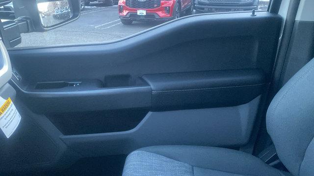 new 2025 Ford F-450 car, priced at $61,989