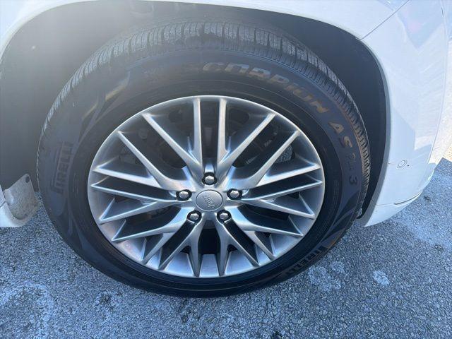 used 2017 Jeep Grand Cherokee car, priced at $15,991