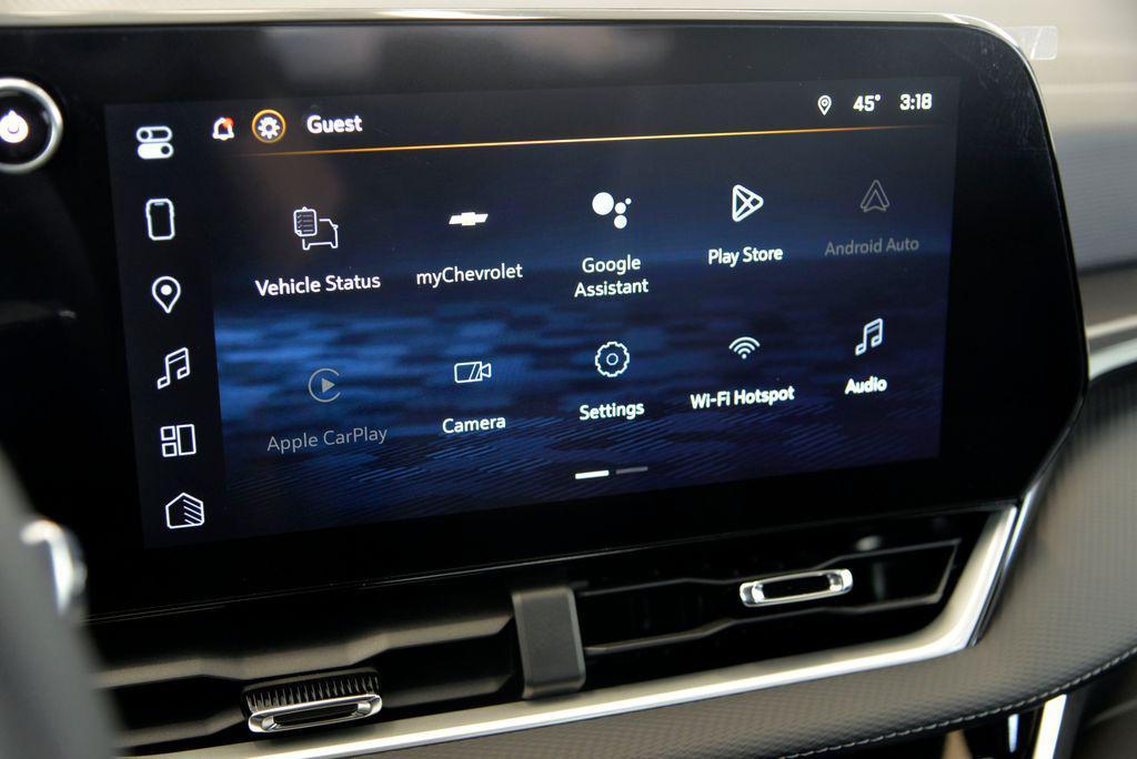 used 2026 Chevrolet Equinox car, priced at $28,990