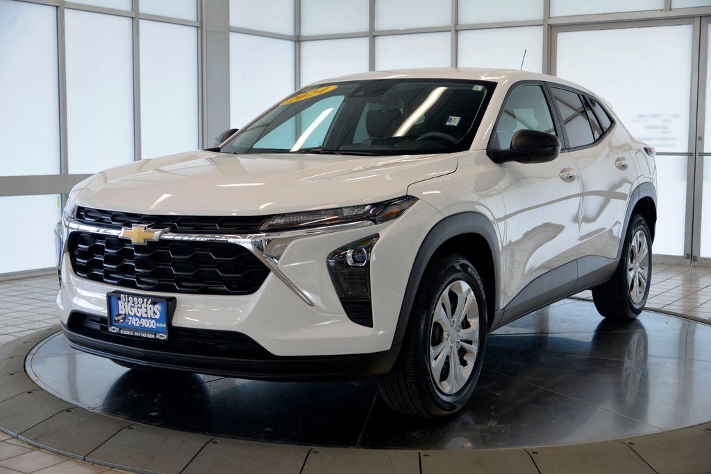 used 2024 Chevrolet Trax car, priced at $18,403