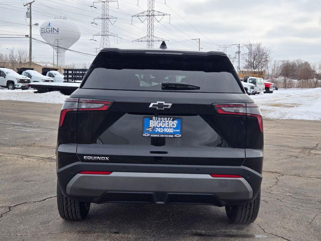 new 2026 Chevrolet Equinox car, priced at $30,318