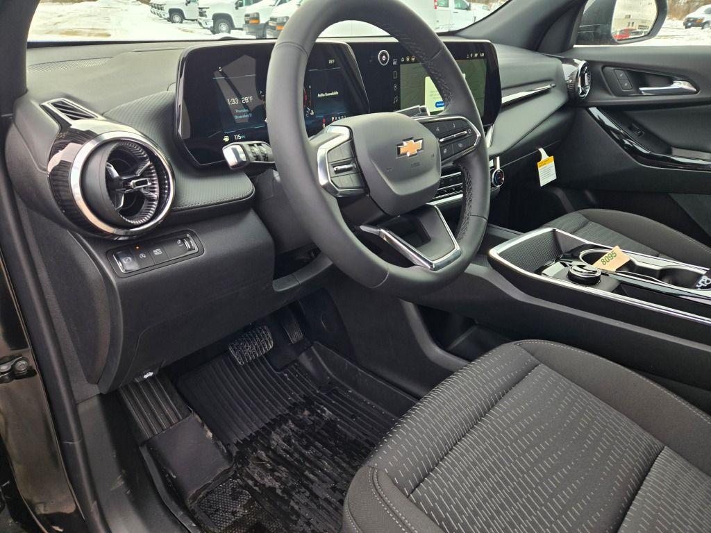 new 2026 Chevrolet Equinox car, priced at $30,318