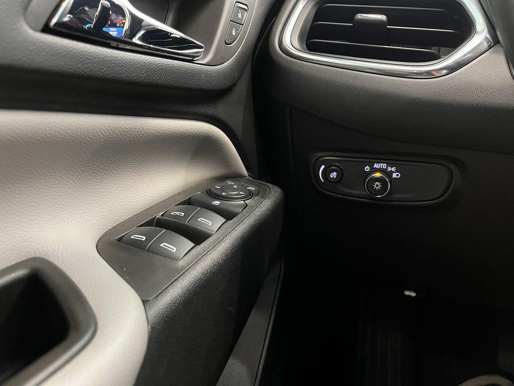 used 2023 Chevrolet Equinox car, priced at $19,987