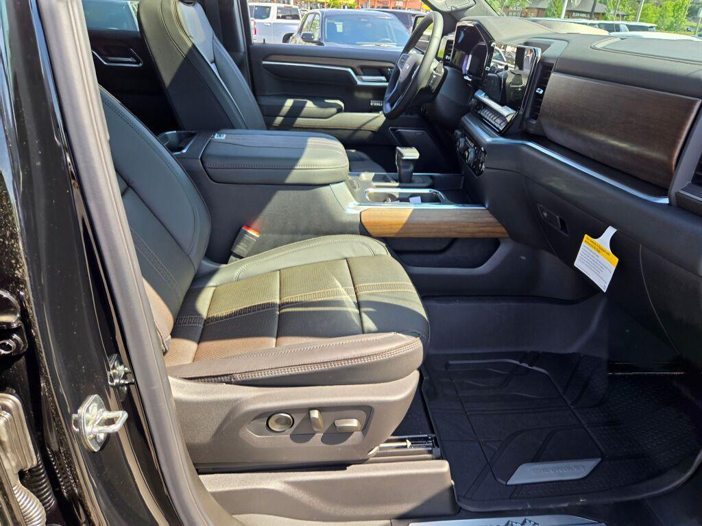 new 2026 Chevrolet Silverado 1500 car, priced at $73,323