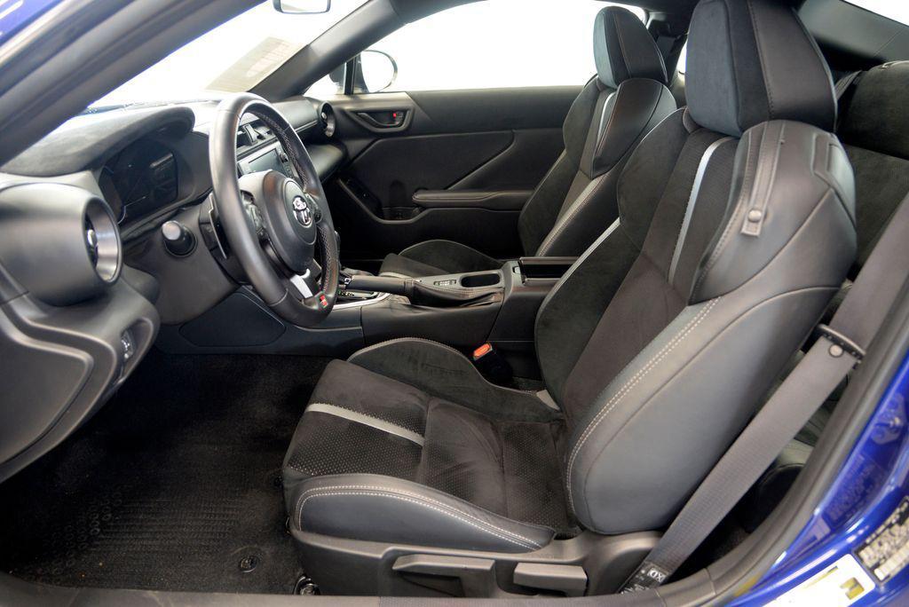 used 2024 Toyota GR86 car, priced at $31,550