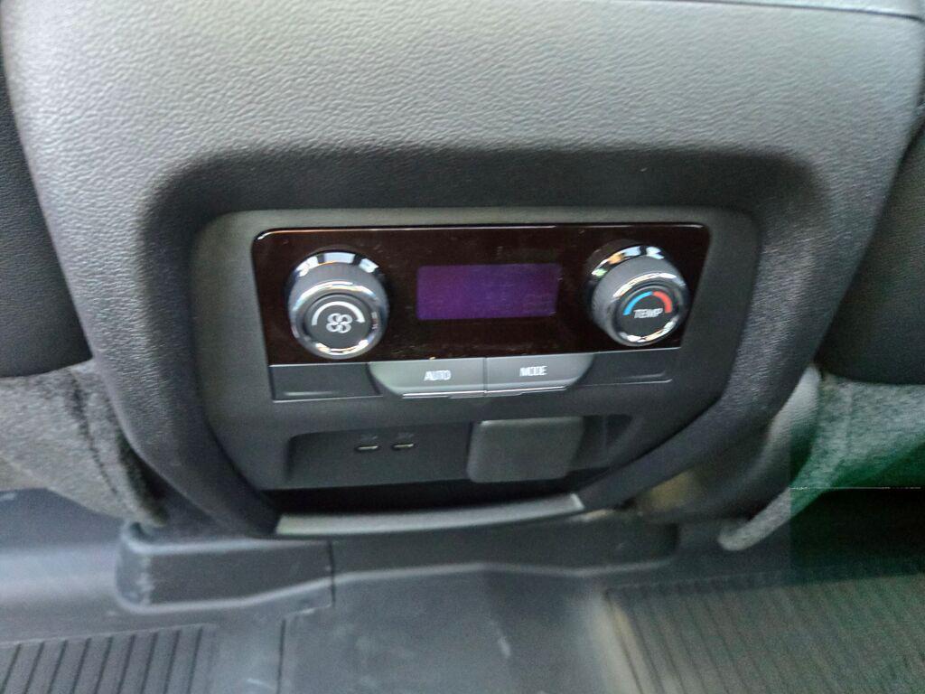 new 2026 Chevrolet Traverse car, priced at $52,573