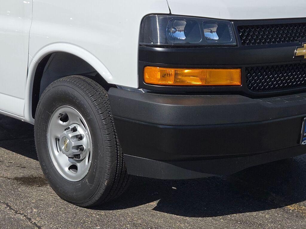 new 2026 Chevrolet Express 2500 car, priced at $46,534