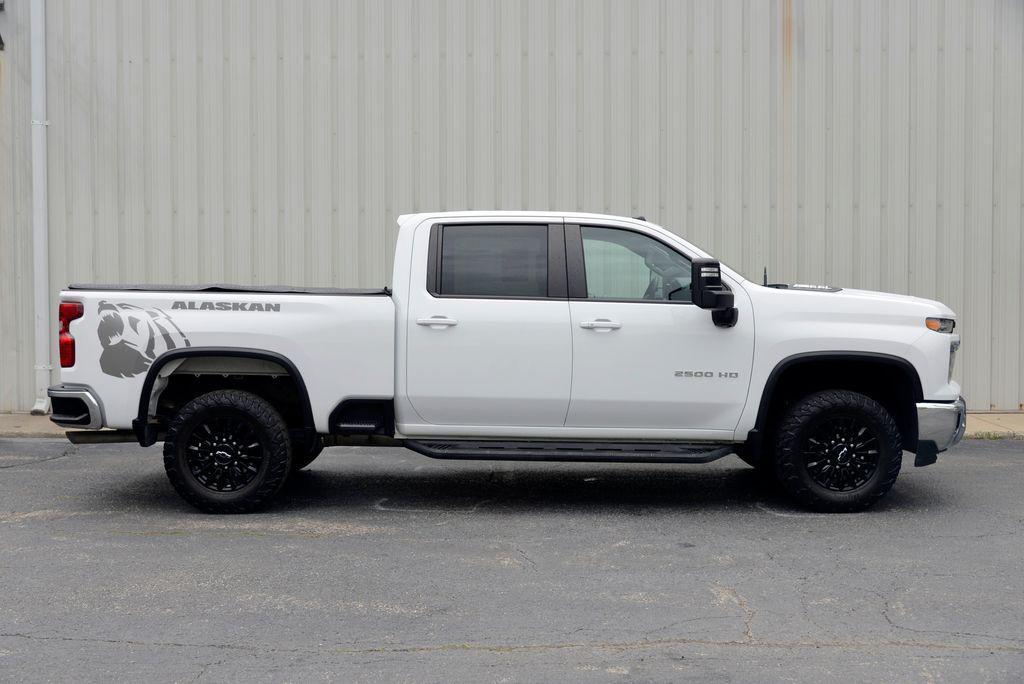 used 2024 Chevrolet Silverado 2500 car, priced at $51,963