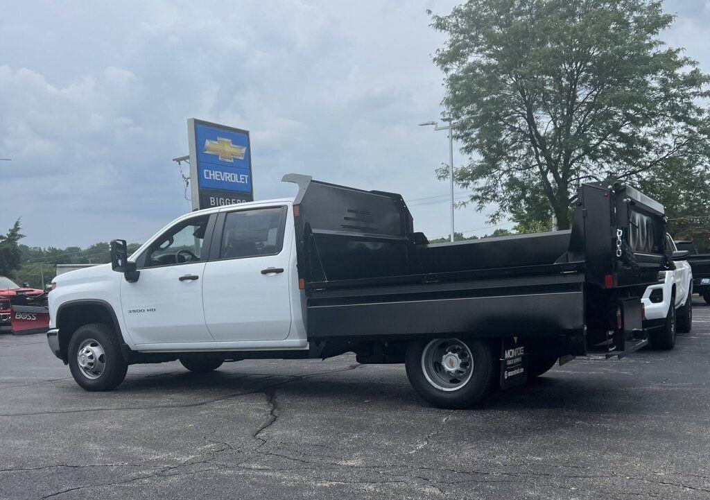 new 2024 Chevrolet Silverado 3500 car, priced at $73,501
