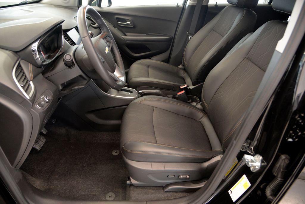 used 2022 Chevrolet Trax car, priced at $17,990