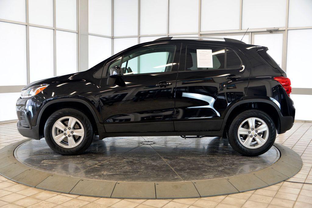 used 2022 Chevrolet Trax car, priced at $17,990
