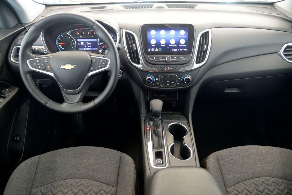 used 2022 Chevrolet Equinox car, priced at $20,990