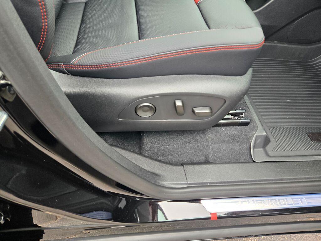 new 2026 Chevrolet Traverse car, priced at $59,693