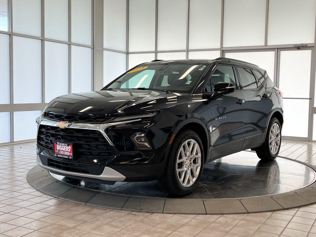 used 2023 Chevrolet Blazer car, priced at $27,890