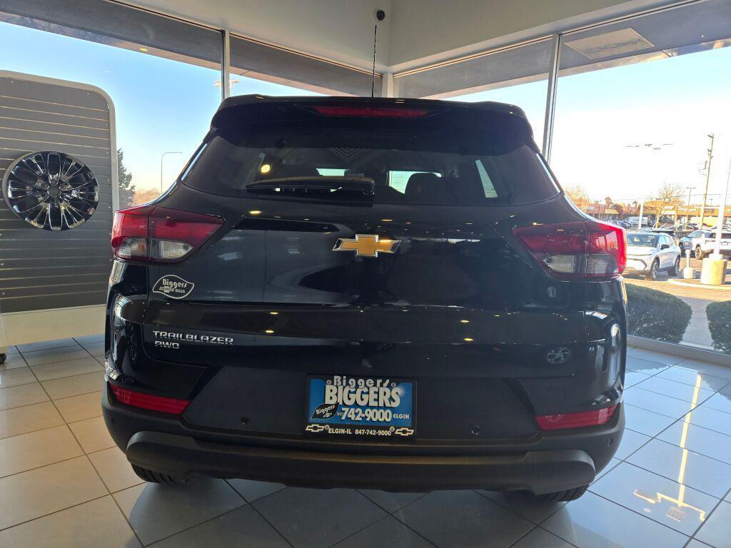 new 2026 Chevrolet TrailBlazer car, priced at $27,440