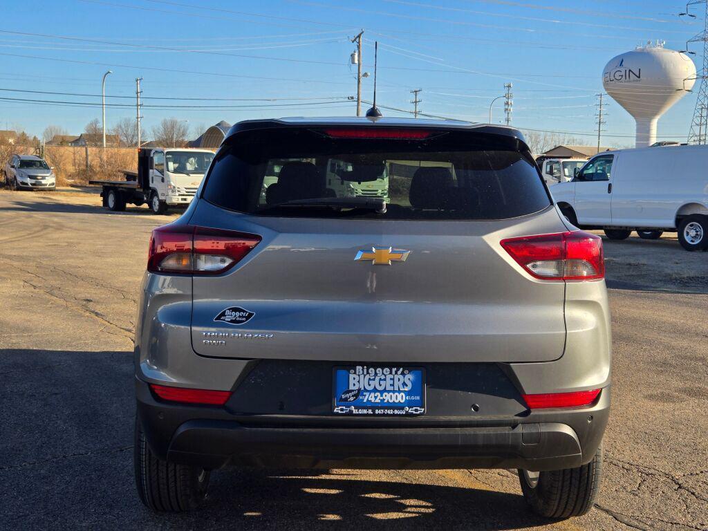 new 2026 Chevrolet TrailBlazer car, priced at $27,420