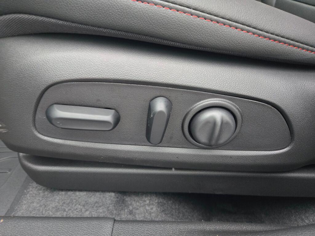 new 2026 Chevrolet Trax car, priced at $27,296