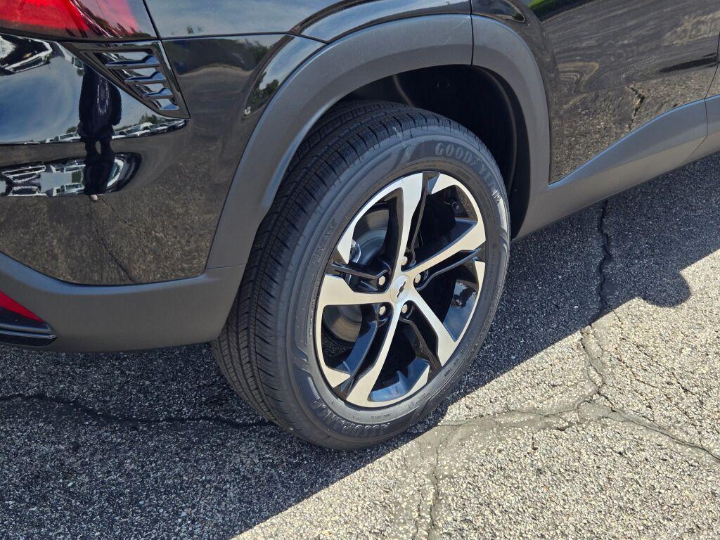 new 2026 Chevrolet Trax car, priced at $25,671