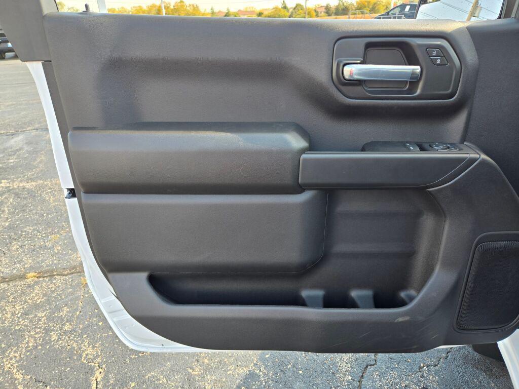 new 2026 Chevrolet Silverado 1500 car, priced at $41,660