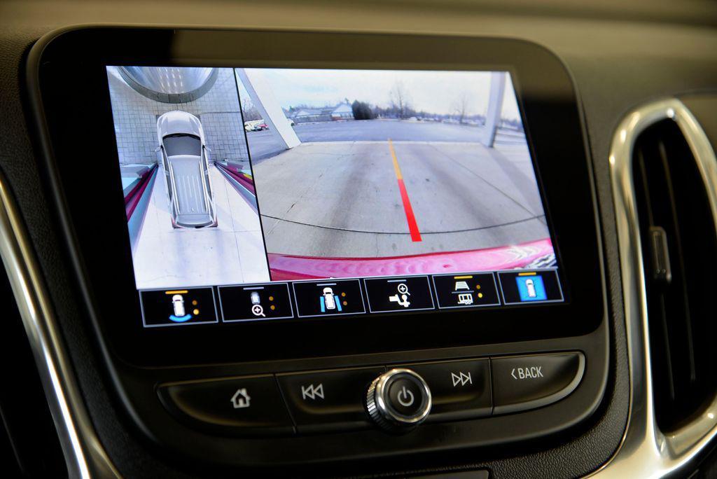 used 2023 Chevrolet Equinox car, priced at $22,550