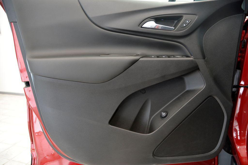 used 2023 Chevrolet Equinox car, priced at $22,550