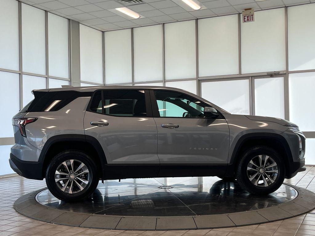 used 2025 Chevrolet Equinox car, priced at $28,351