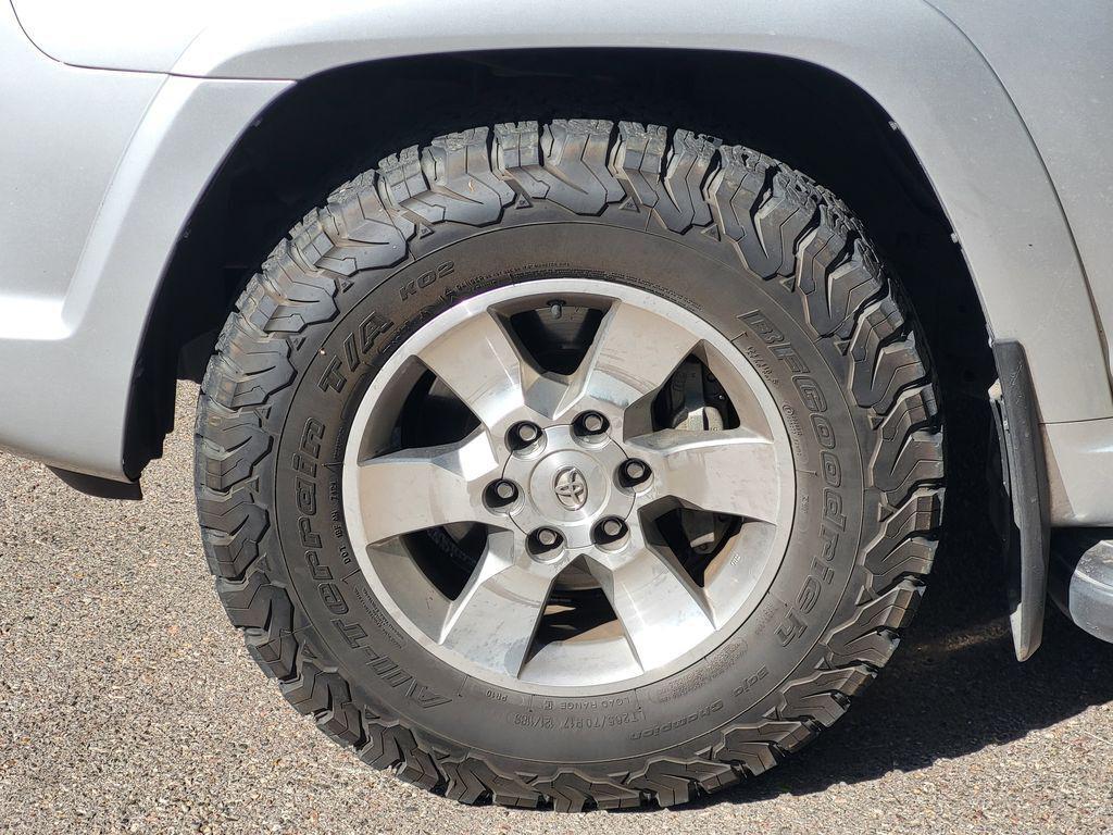 used 2013 Toyota 4Runner car, priced at $11,186