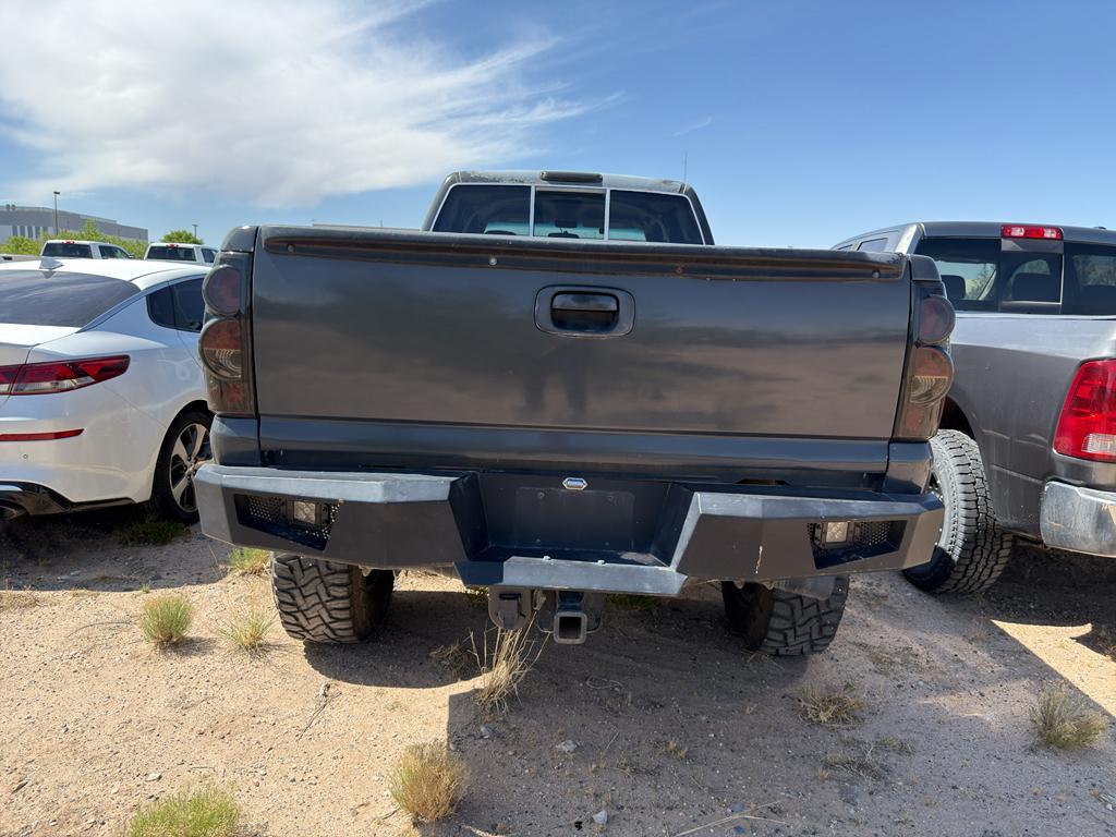 used 2001 Chevrolet Silverado 2500 car, priced at $9,899