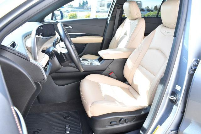 used 2024 Cadillac XT4 car, priced at $32,900