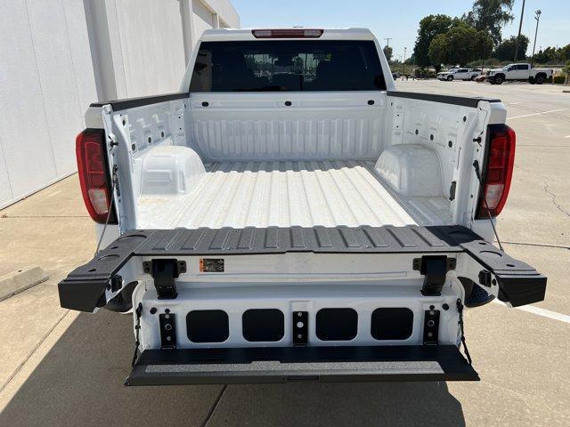 new 2026 GMC Sierra 1500 car, priced at $43,595