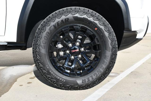 new 2026 GMC Canyon car, priced at $45,300