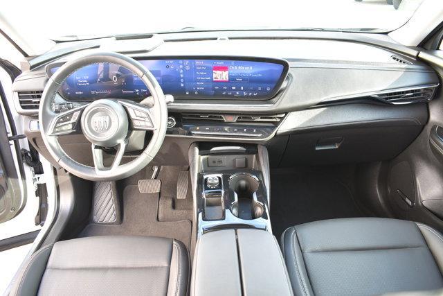 used 2025 Buick Envision car, priced at $27,900